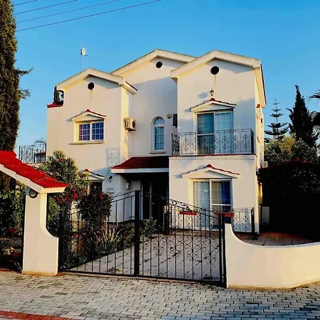 Joseph Cyprus Perivolia tou Trikomou